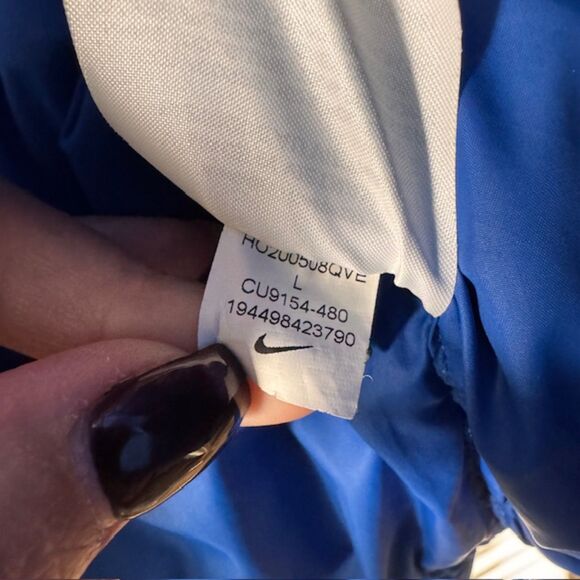 Nike Big Kids' Down Jacket Game Royal/Stadium Green Puffer Size Lg - Picture 8 of 8